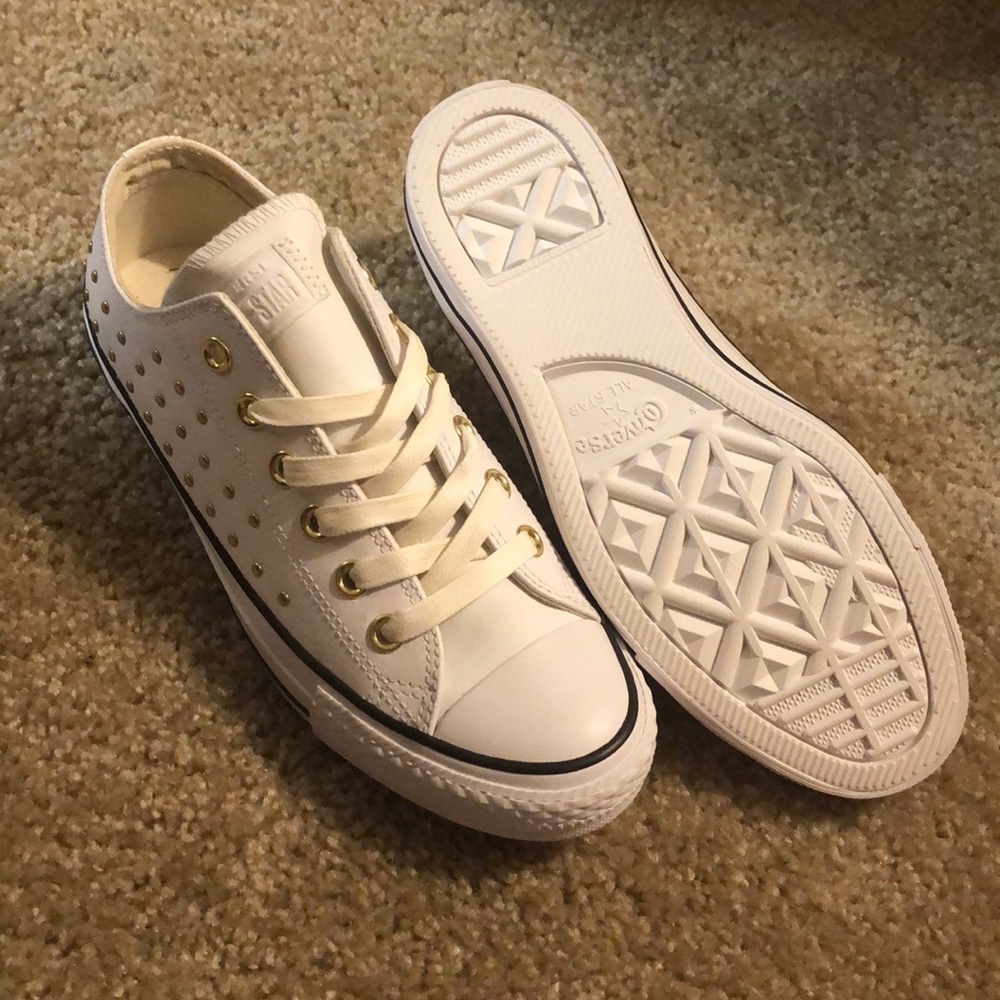 White leather Converse with gold studs NWOT